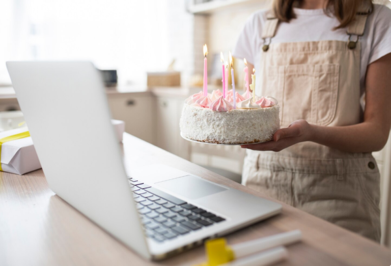 Birthday Cakes: Easy Guide to Ordering Online